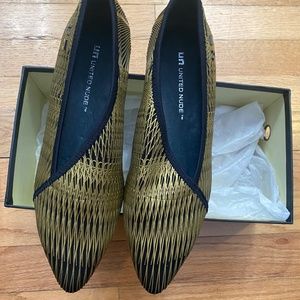 United Nude Gold and Black Fold Lite Lo Flats